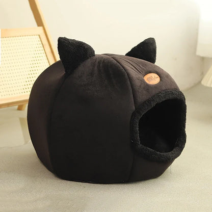 Igloo douillet à oreilles de chat